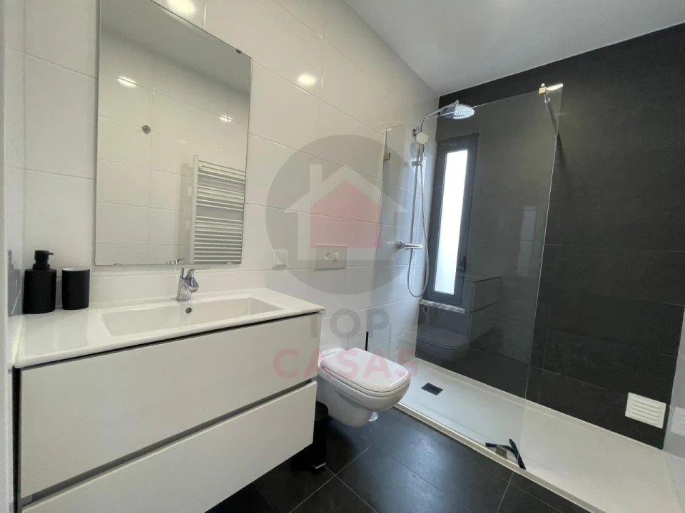 Moradia T3 para Venda em Caldas da Rainha - Santo Onofre e Serra do Bouro Foto 24