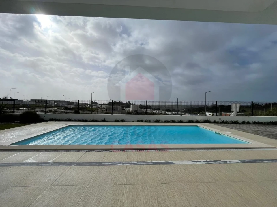 Moradia T3 para Venda em Caldas da Rainha - Santo Onofre e Serra do Bouro Foto 3