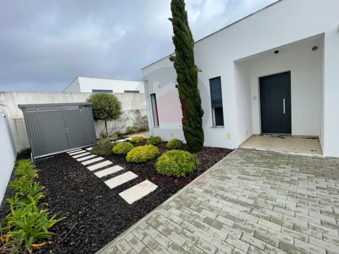 Moradia T3 para Venda em Caldas da Rainha - Santo Onofre e Serra do Bouro Foto 28