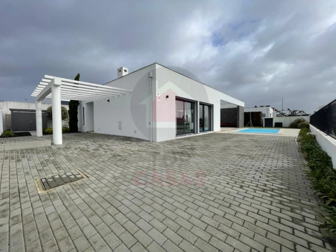 Moradia T3 para Venda em Caldas da Rainha - Santo Onofre e Serra do Bouro Foto 2