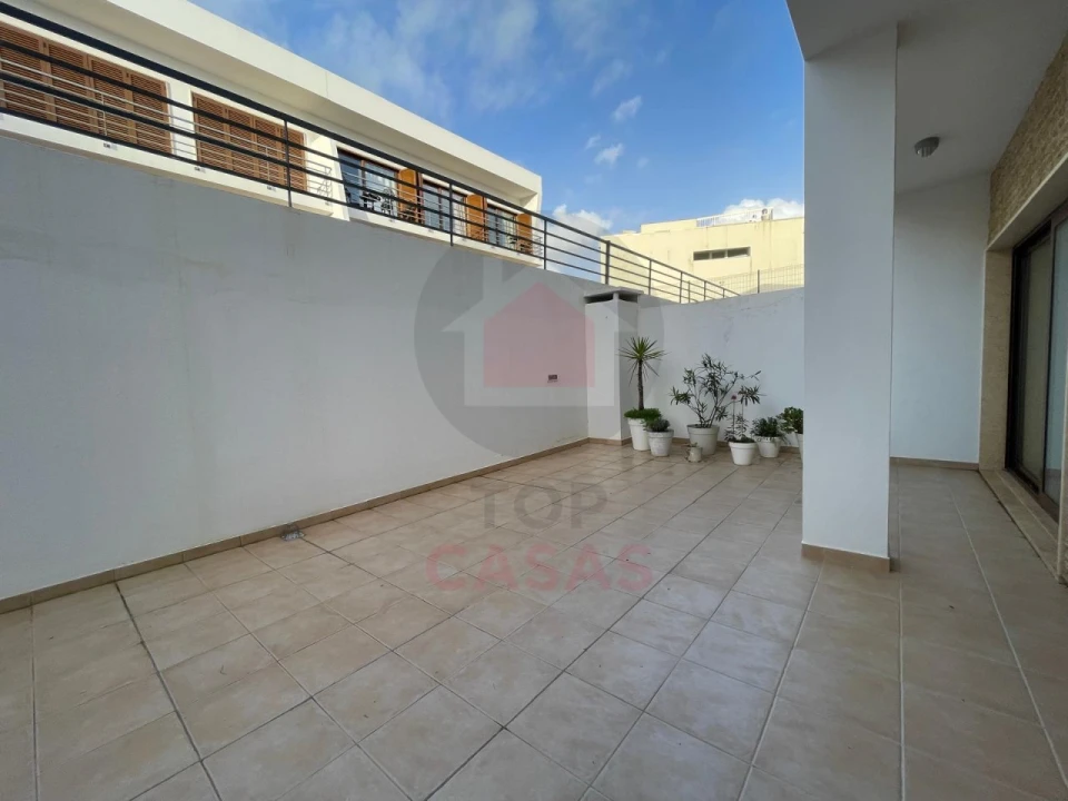 Moradia T3 para Venda em Foz do Arelho Foto 25