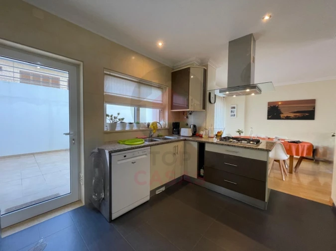 Moradia T3 para Venda em Foz do Arelho Foto 8