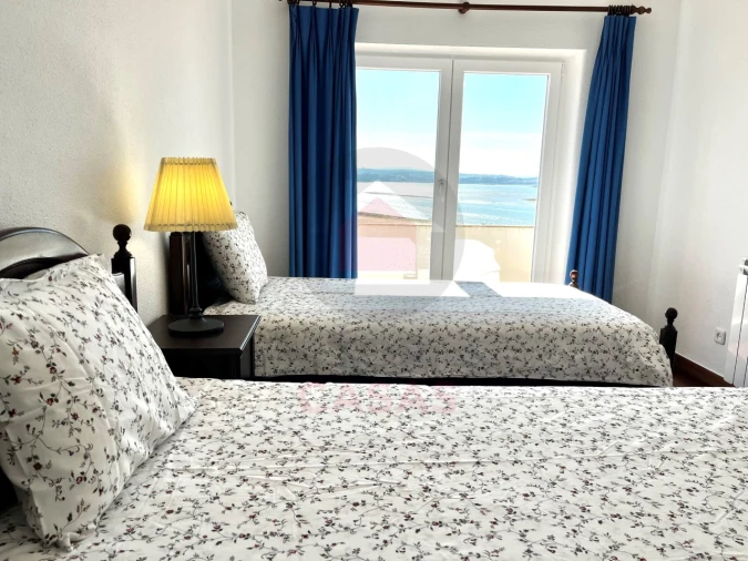 Moradia T3 para Venda em Foz do Arelho Foto 11