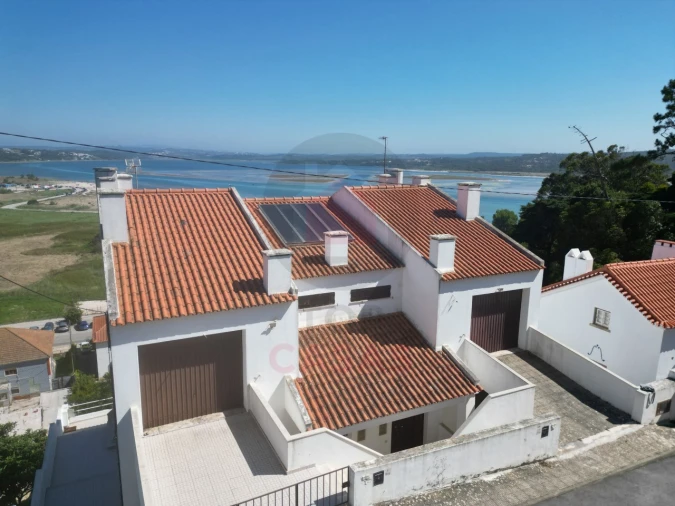 Moradia T3 para Venda em Foz do Arelho Foto 18