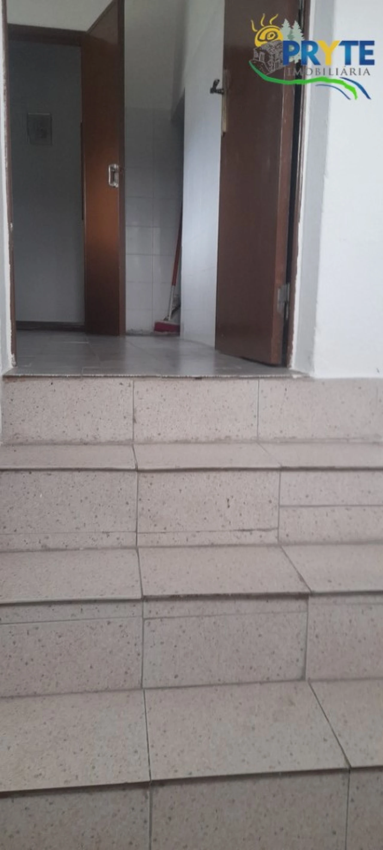 Moradia T4 para Venda em Cabeçudo Foto 10