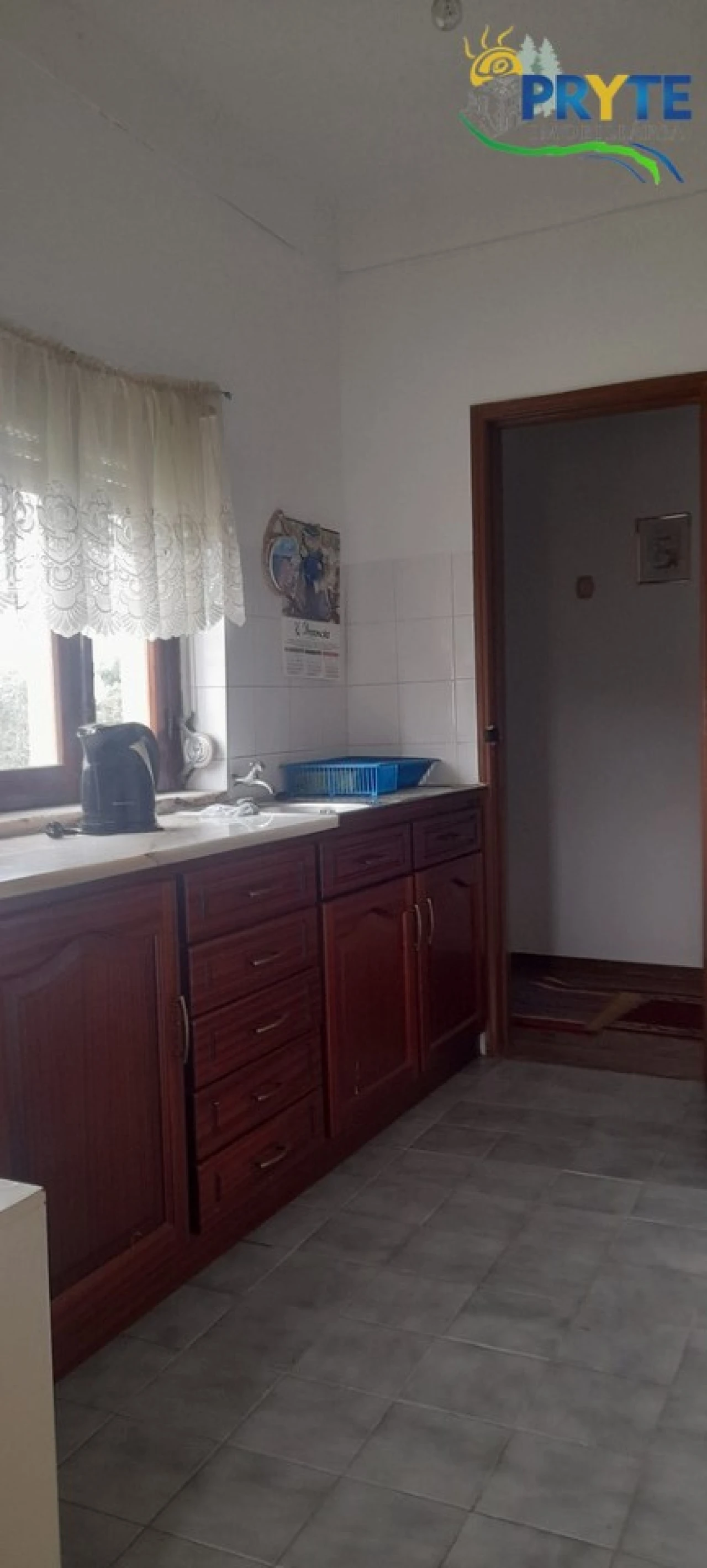 Moradia T4 para Venda em Cabeçudo Foto 11