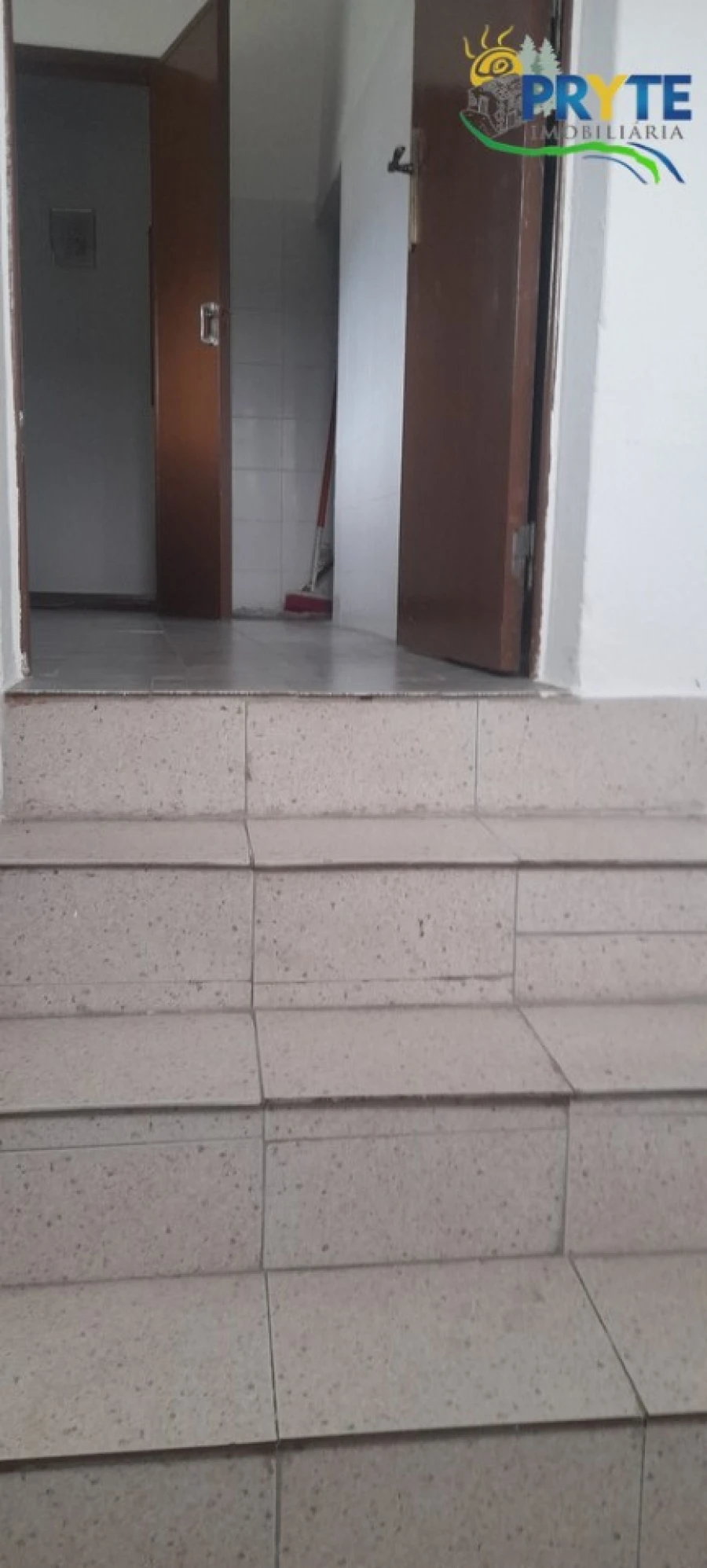 Moradia T4 para Venda em Cabeçudo Foto 10