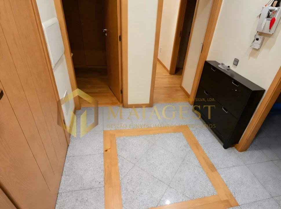 Apartamento T2 para Arrendamento em Rio Tinto Foto 2