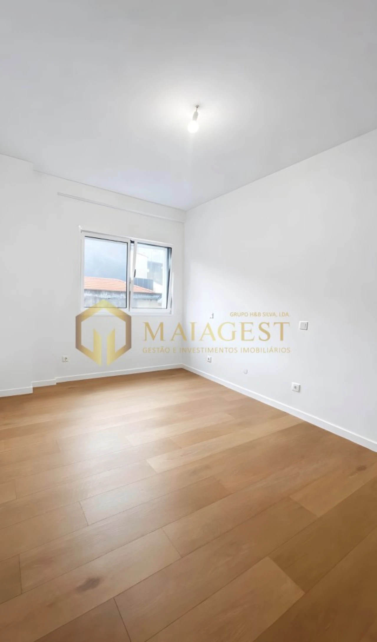 Apartamento T2 para Arrendamento em Cedofeita, Santo Ildefonso, Sé, Miragaia, São Nicolau e Vitória Foto 9