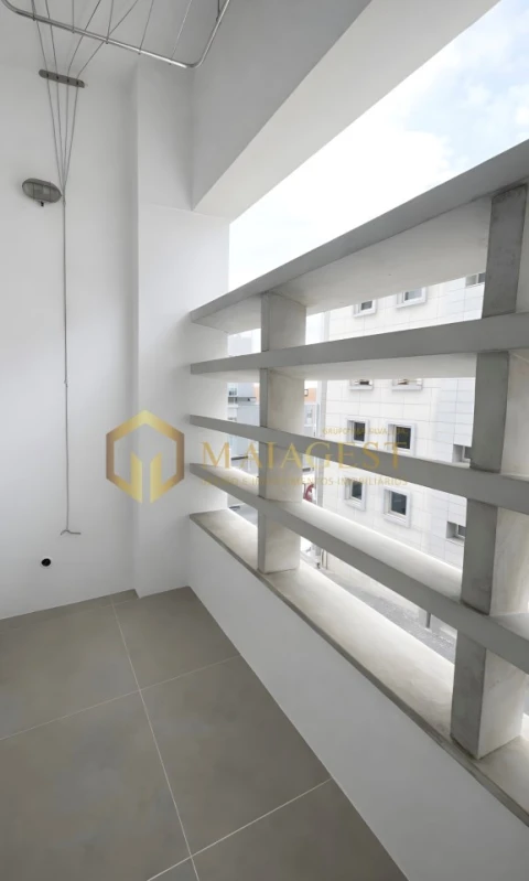 Apartamento T2 para Arrendamento em Cedofeita, Santo Ildefonso, Sé, Miragaia, São Nicolau e Vitória