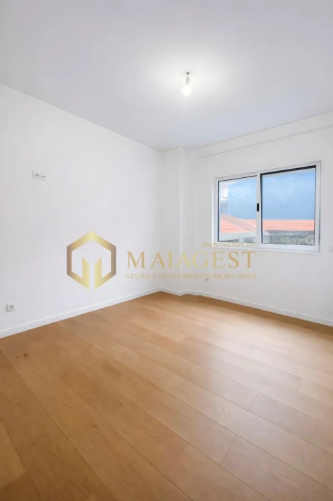 Apartamento T2 para Arrendamento em Cedofeita, Santo Ildefonso, Sé, Miragaia, São Nicolau e Vitória
