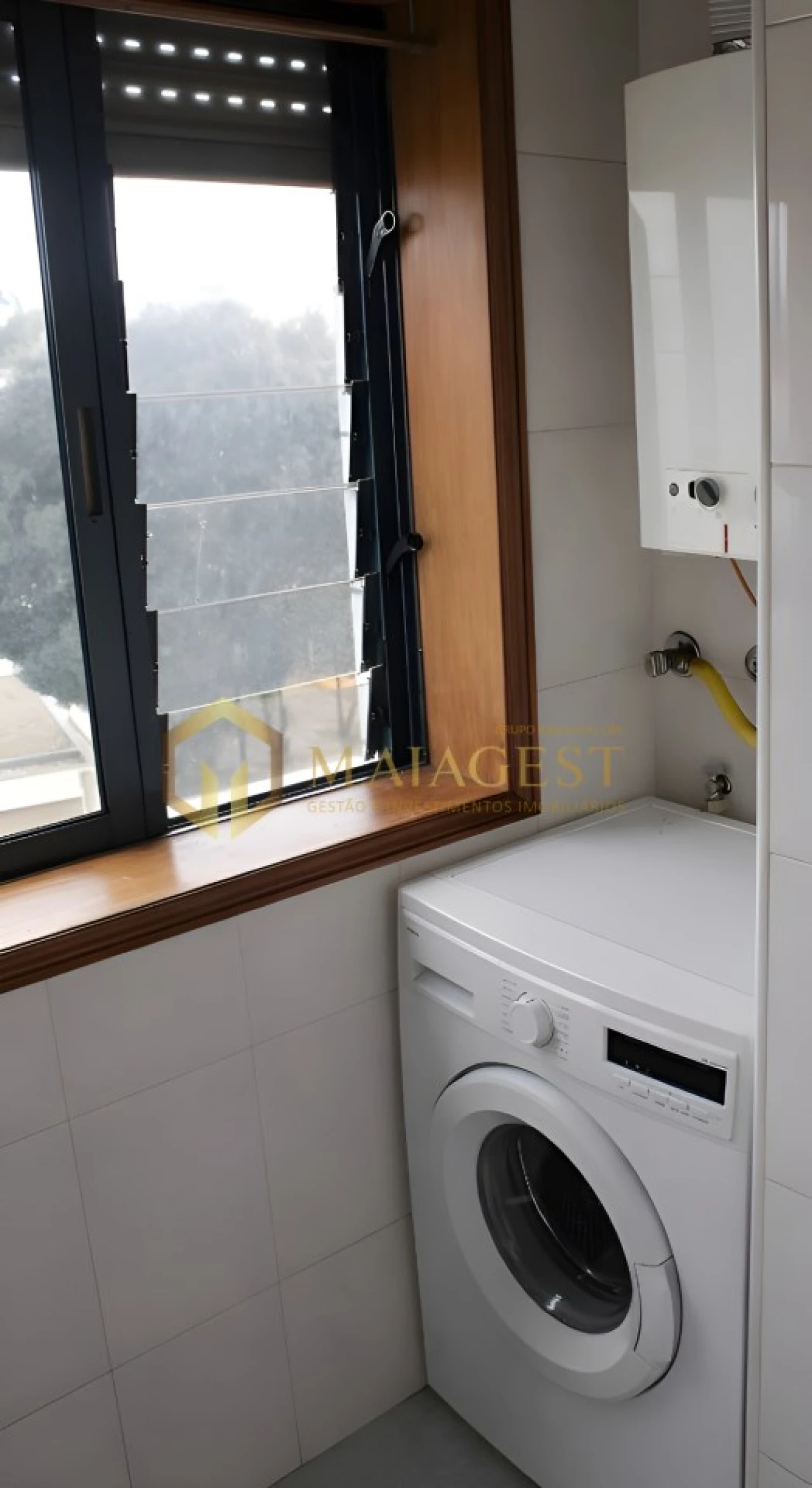 Apartamento T2 para Venda em Avintes Foto 8