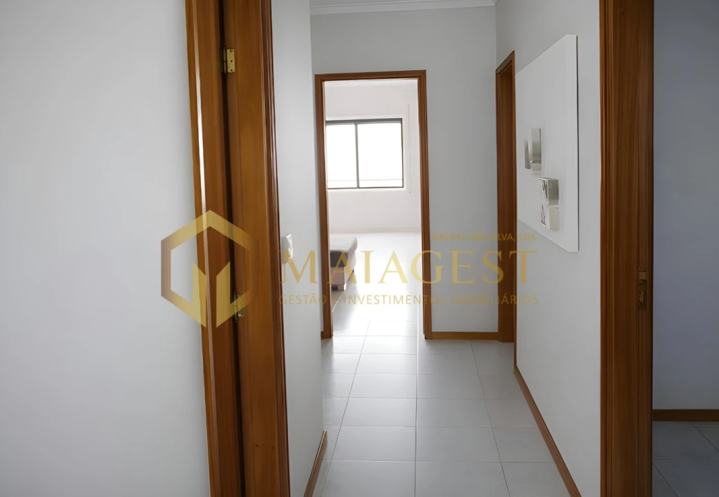 Apartamento T2 para Venda em Avintes Foto 10