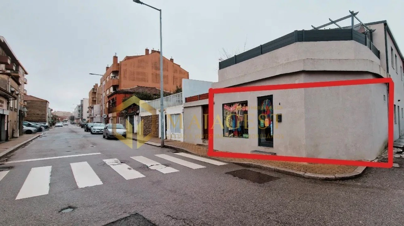 Loja para Arrendamento em Santa Marinha e São Pedro da Afurada Foto 3