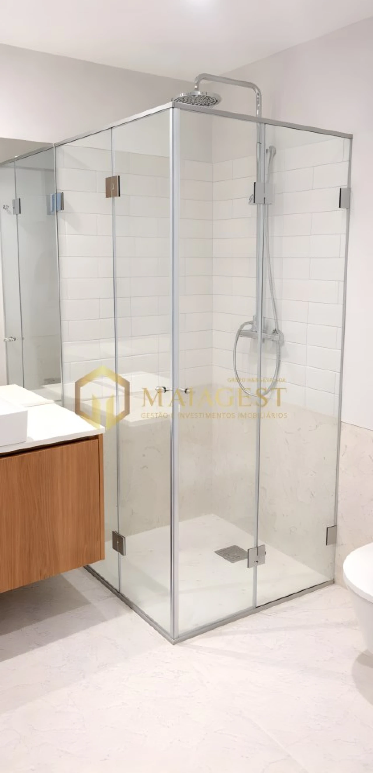 Apartamento T2 para Arrendamento em Cedofeita, Santo Ildefonso, Sé, Miragaia, São Nicolau e Vitória Foto 8