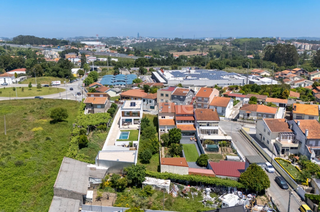 Terreno para Venda em Custóias, Leça do Balio e Guifões Foto 14