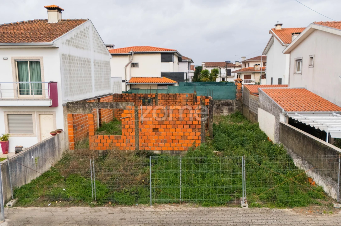 Terreno para Venda em Vila de Prado Foto 9