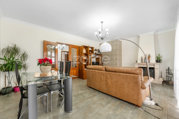 Apartamento T3 para Venda em O. Azeméis, Riba-Ul, Ul, Macinhata Seixa, Madail Foto 6