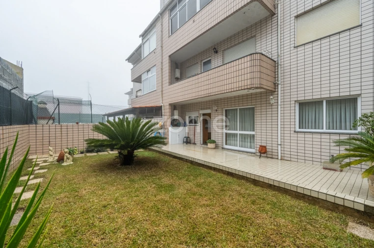 Apartamento T3 para Venda em O. Azeméis, Riba-Ul, Ul, Macinhata Seixa, Madail Foto 12