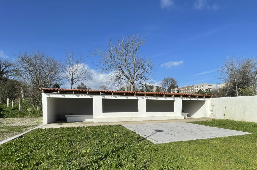 Moradia T3 para Venda em Nogueira e Silva Escura Foto 25