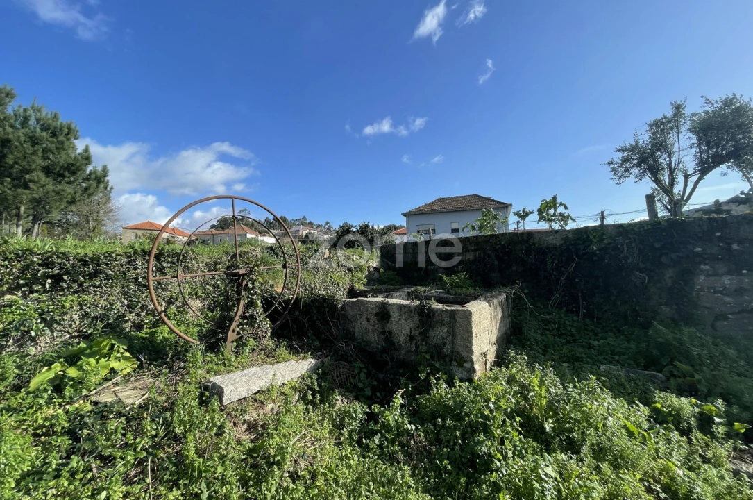 Moradia T3 para Venda em Nogueira e Silva Escura Foto 16