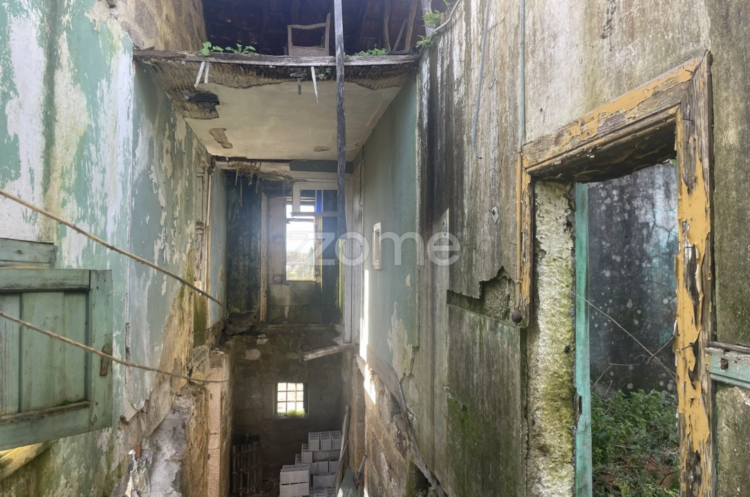 Moradia T3 para Venda em Nogueira e Silva Escura Foto 8