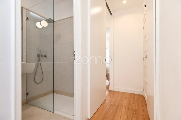 Apartamento T1 para Arrendamento em Estrela Foto 8