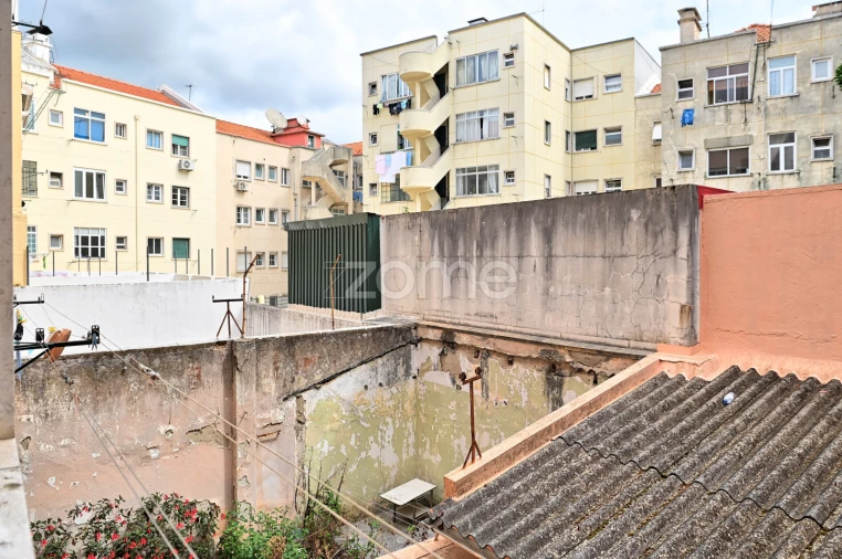 Apartamento T1 para Arrendamento em Estrela Foto 17
