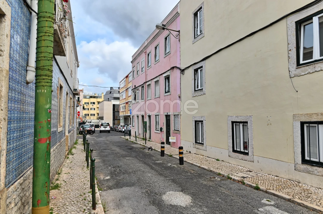 Apartamento T1 para Arrendamento em Estrela Foto 23