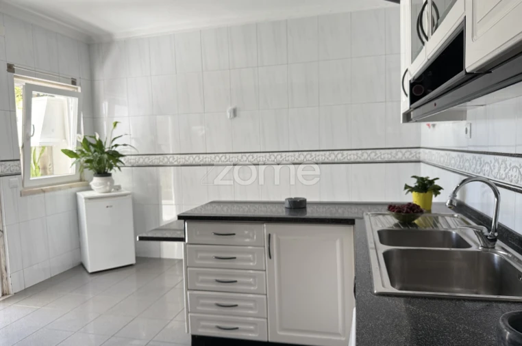 Moradia T3 para Venda em São Domingos de Rana Foto 5