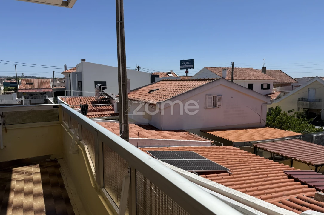 Moradia T3 para Venda em São Domingos de Rana Foto 32