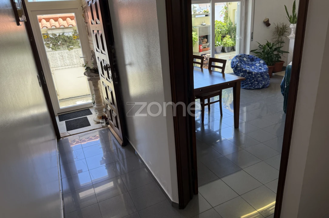 Moradia T3 para Venda em São Domingos de Rana Foto 9