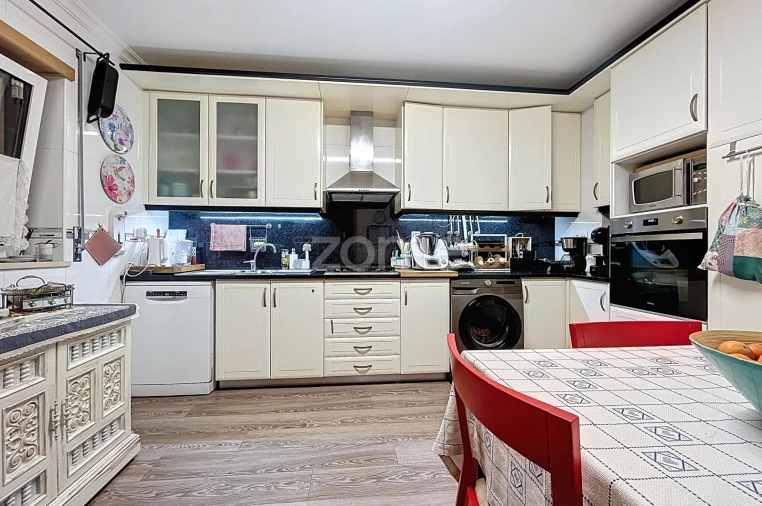 Apartamento T3 para Venda em Buarcos Foto 15