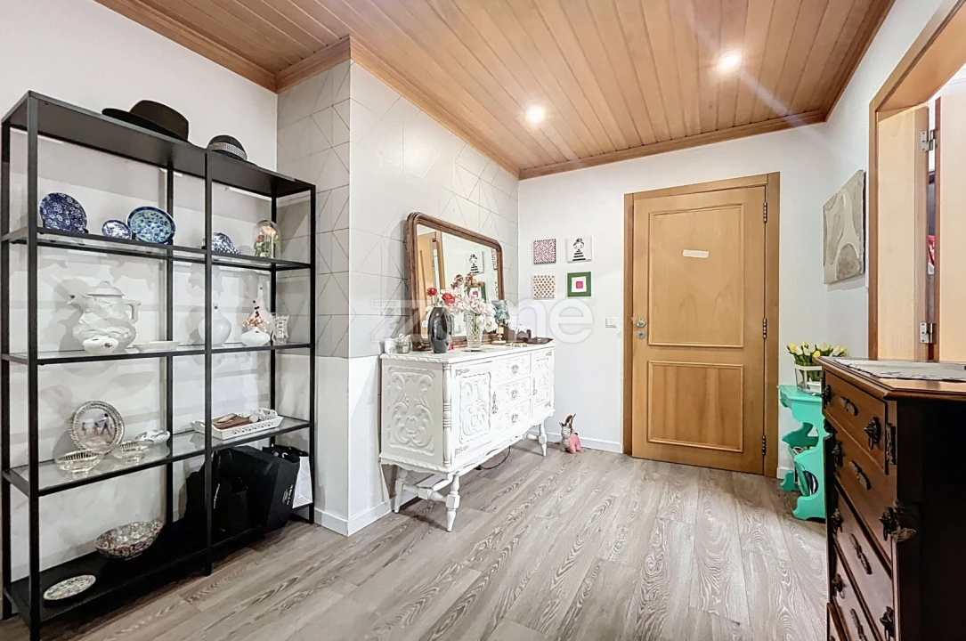Apartamento T3 para Venda em Buarcos Foto 3