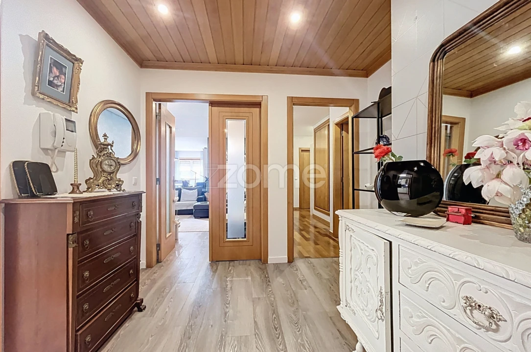 Apartamento T3 para Venda em Buarcos Foto 4