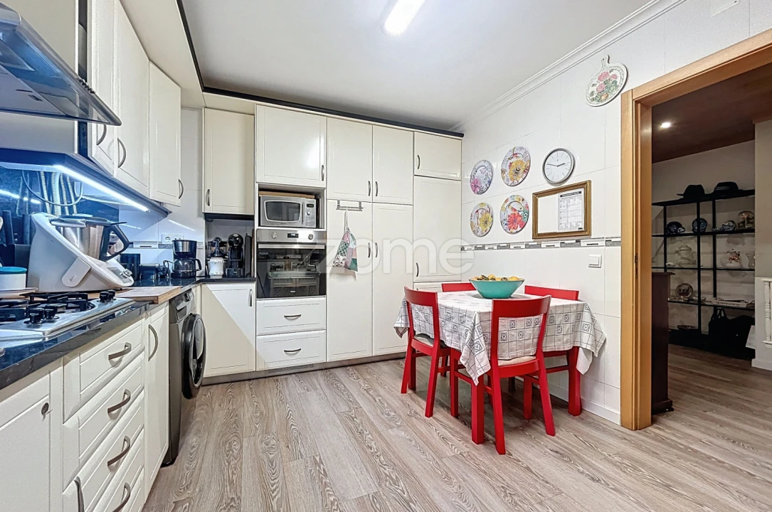 Apartamento T3 para Venda em Buarcos Foto 17