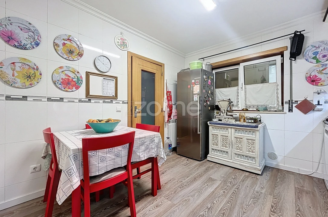 Apartamento T3 para Venda em Buarcos Foto 21