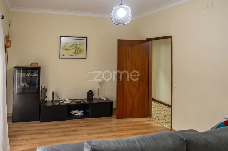 Moradia T6 para Venda em Oliveira de Frades, Souto de Lafões e Sejães Foto 12