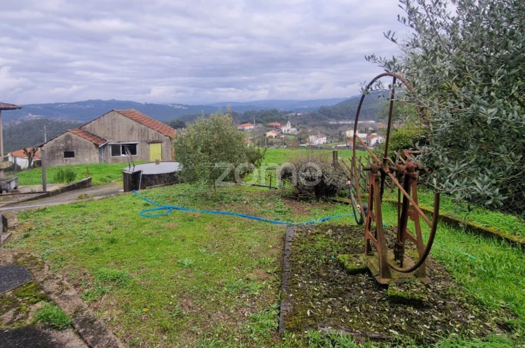Moradia T6 para Venda em Oliveira de Frades, Souto de Lafões e Sejães Foto 9