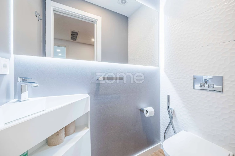 Apartamento T5 para Venda em Porto Salvo Foto 22