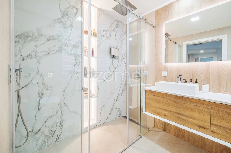 Apartamento T5 para Venda em Porto Salvo Foto 24