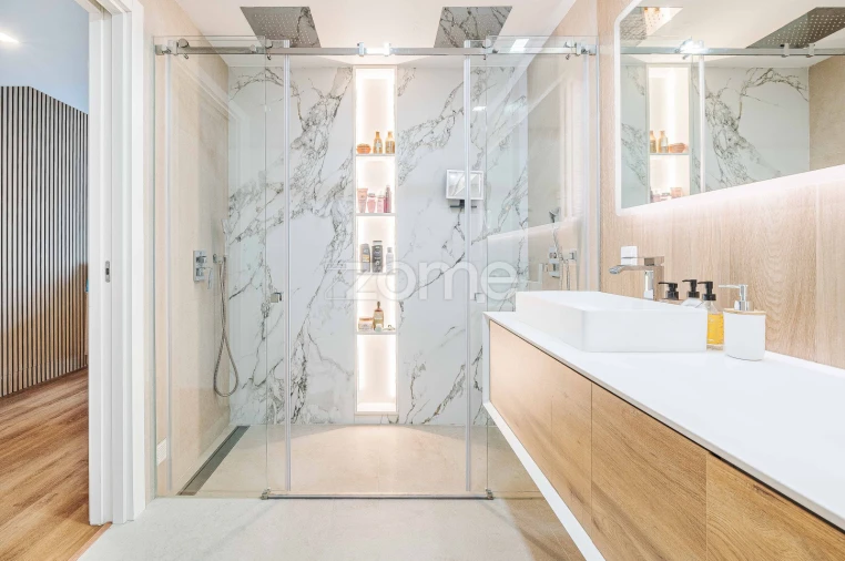 Apartamento T5 para Venda em Porto Salvo Foto 25