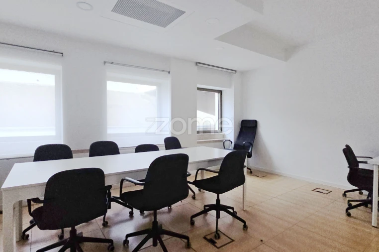 Escritório para Arrendamento em Carnaxide e Queijas Foto 13