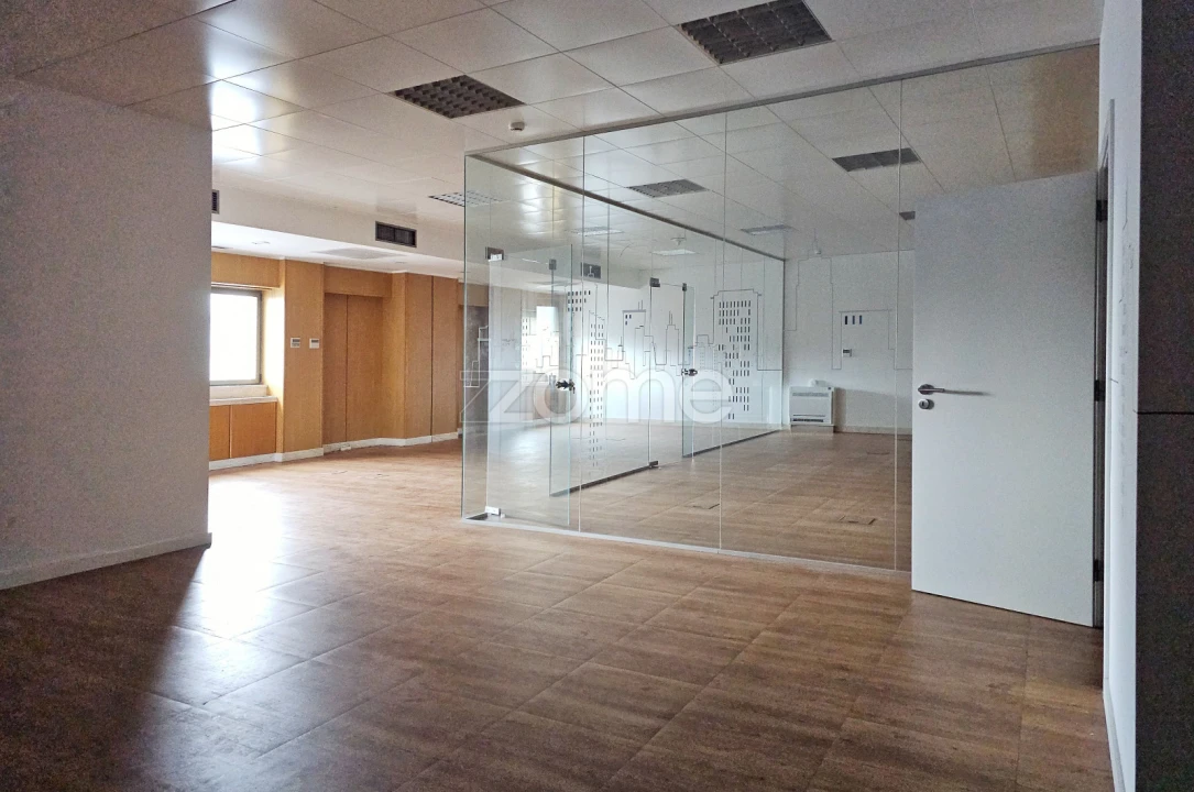Escritório para Arrendamento em Carnaxide e Queijas Foto 12
