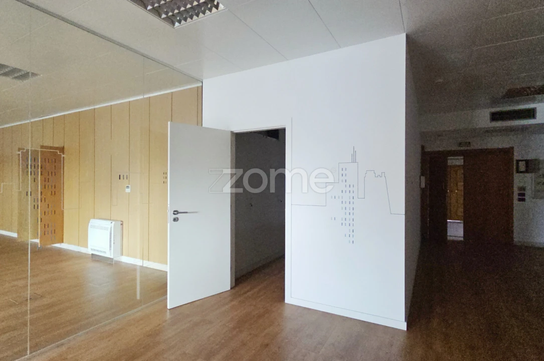 Escritório para Arrendamento em Carnaxide e Queijas Foto 14