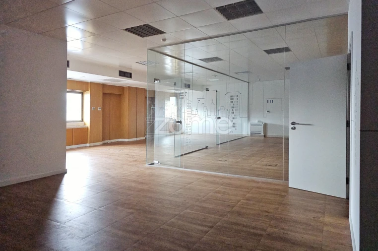 Escritório para Arrendamento em Carnaxide e Queijas Foto 12