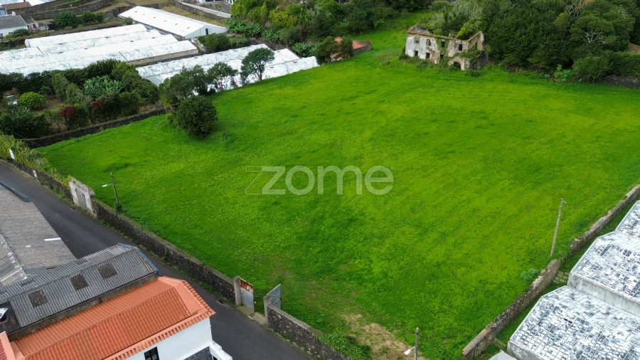 Terreno para Venda em Fajã de Baixo