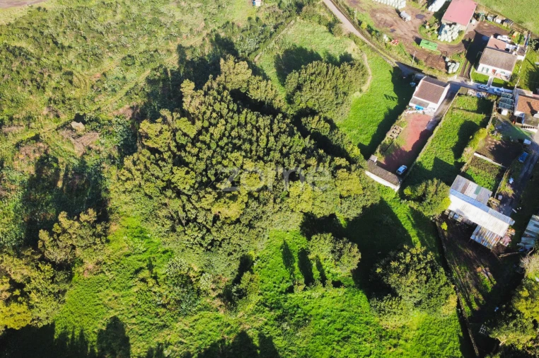 Terreno para Venda em Cabouco Foto 9