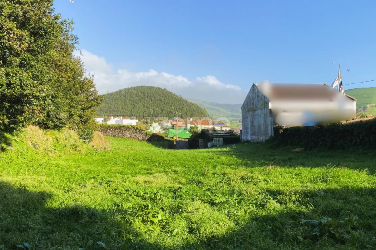 Terreno para Venda em Cabouco Foto 4