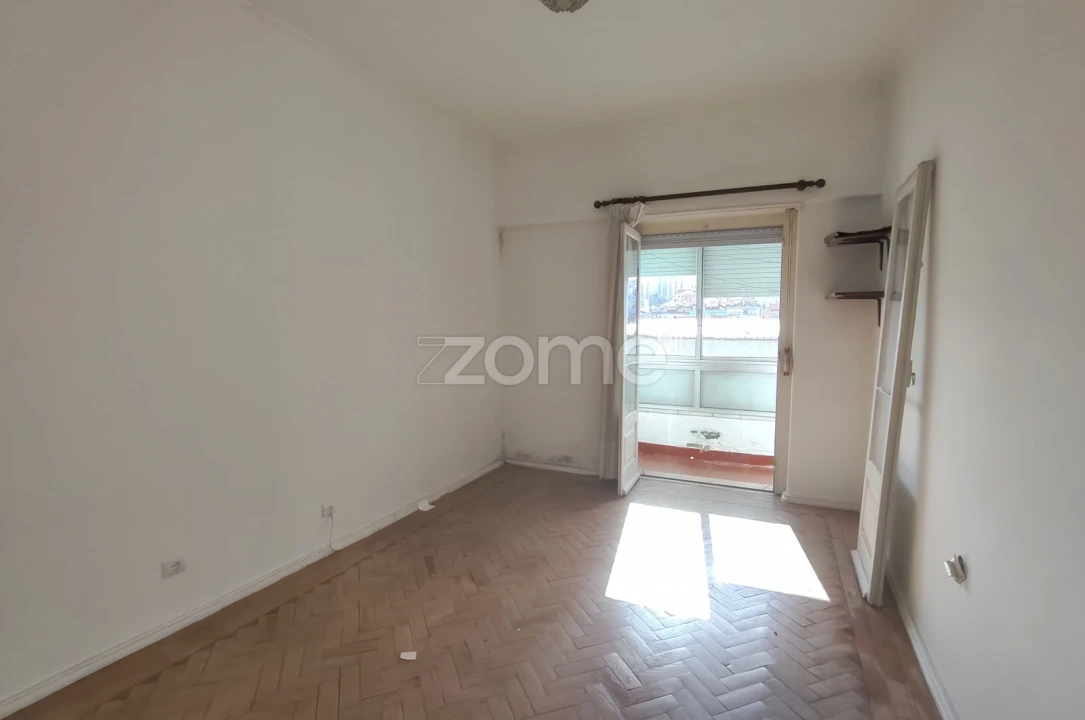 Apartamento T2 para Venda em Águas Livres Foto 10